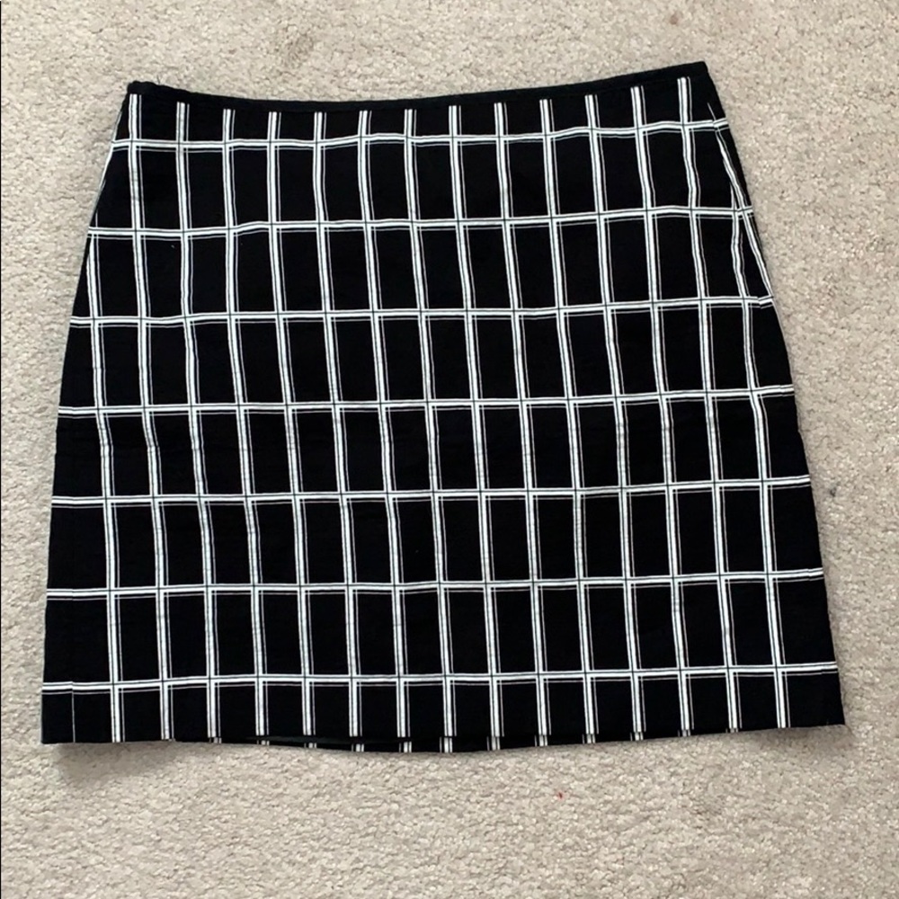 LOFT Black and White Skirt!